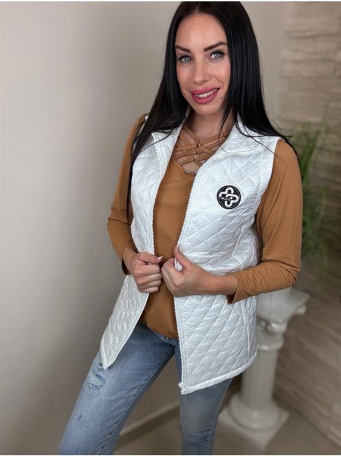 NAZYRA AMIRA MELLÉNY  - FEHÉR 