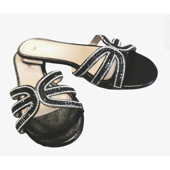 MADDIE PAPUCS - FEKETE  - Fashion Nicole Shop női divat webáruház