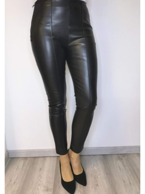 SARA LEATHER EFFECT PANTS ( M )